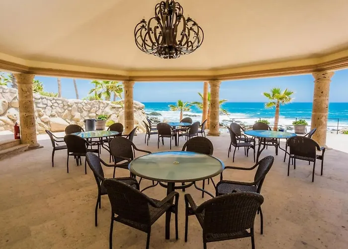 Luxurious Spacious Annd Private Steps Frm Cabo San Lucas